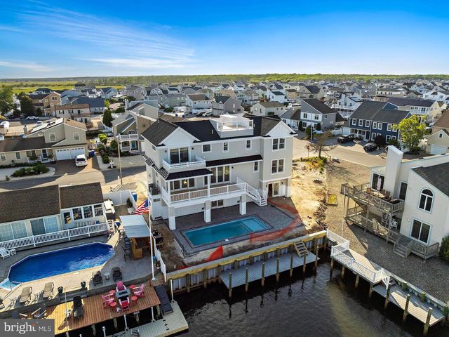 101 CLYDE LANE, Manahawkin, NJ 08050
