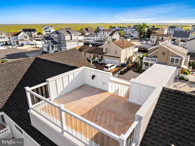 101 CLYDE LANE, Manahawkin, NJ 08050