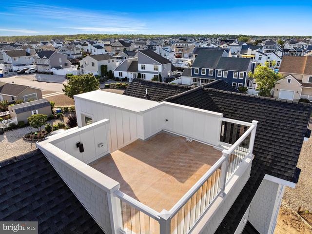 101 CLYDE LANE, Manahawkin, NJ 08050