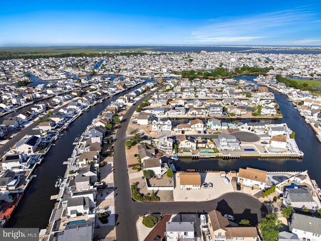 101 CLYDE LANE, Manahawkin, NJ 08050