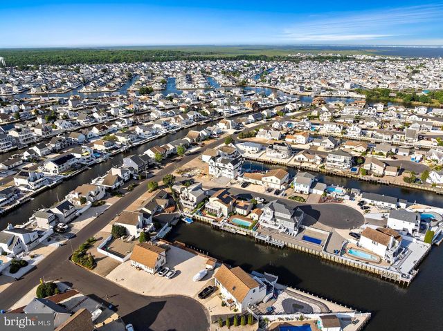 101 CLYDE LANE, Manahawkin, NJ 08050