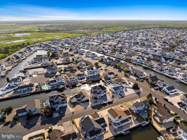 101 CLYDE LANE, Manahawkin, NJ 08050