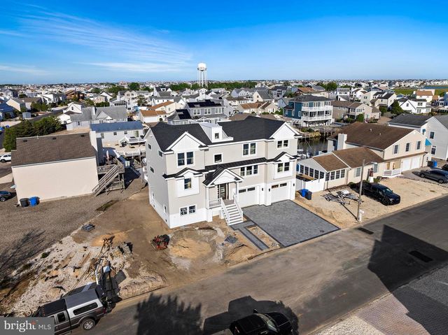 101 CLYDE LANE, Manahawkin, NJ 08050