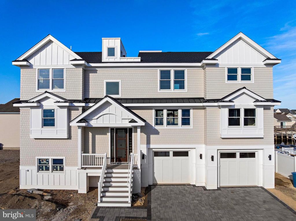 101 CLYDE LANE, Manahawkin, NJ 08050