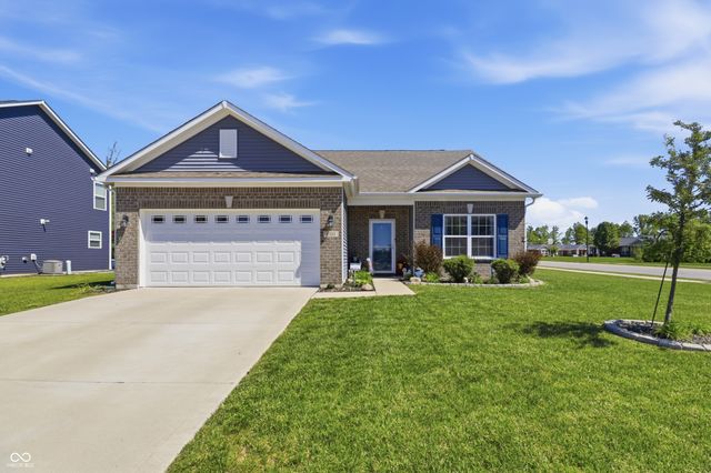 2332 Longleaf Lane, Greenfield, IN 46140