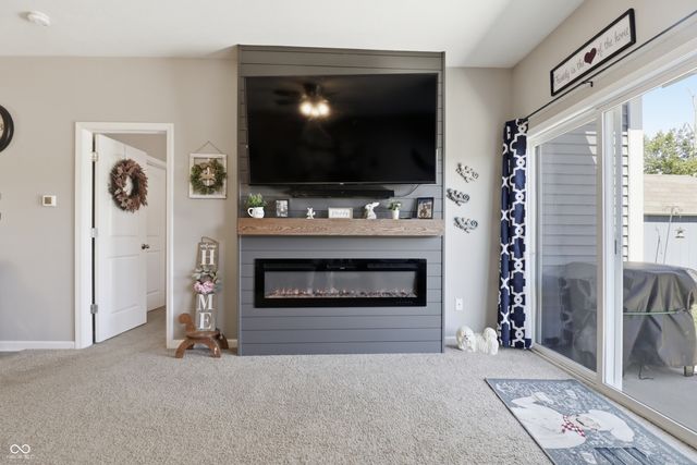 2332 Longleaf Lane, Greenfield, IN 46140