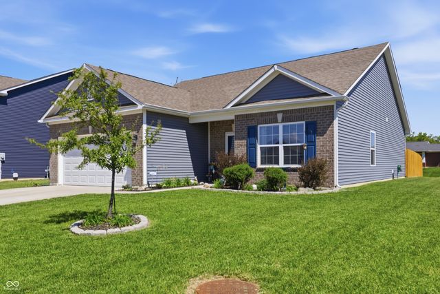 2332 Longleaf Lane, Greenfield, IN 46140