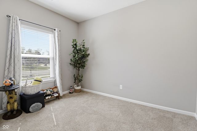 2332 Longleaf Lane, Greenfield, IN 46140