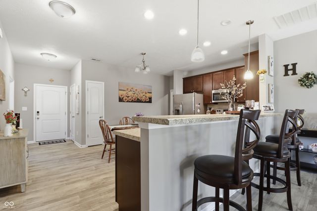 2332 Longleaf Lane, Greenfield, IN 46140