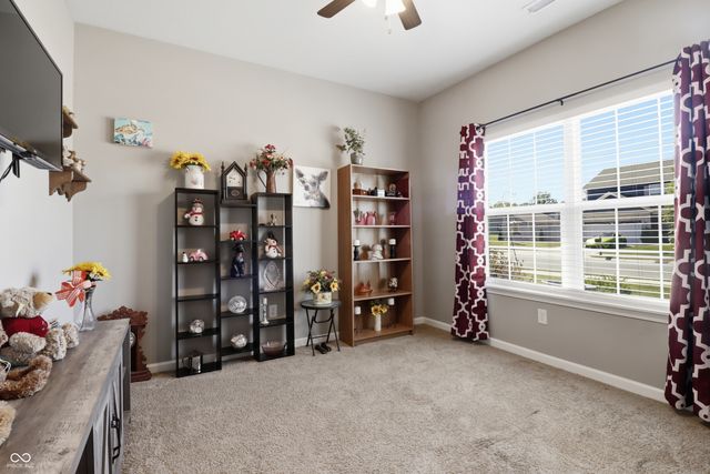 2332 Longleaf Lane, Greenfield, IN 46140