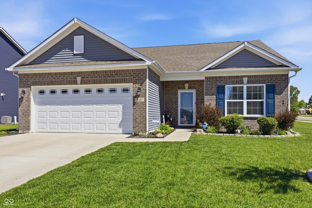2332 Longleaf Lane, Greenfield, IN 46140