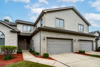 11100 Karen Drive, Orland Park, IL 60467