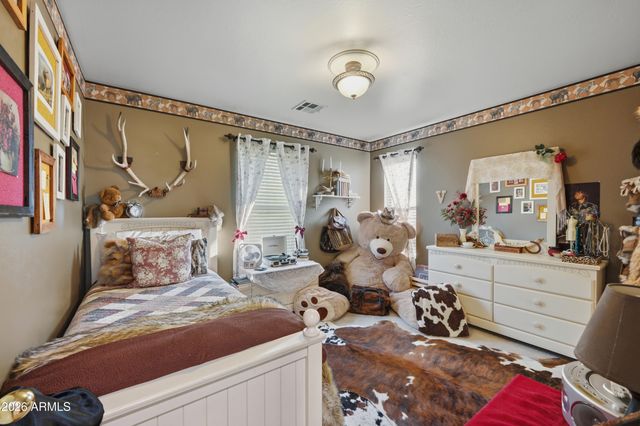 4172 E ORCHID Lane, Gilbert, AZ 85296