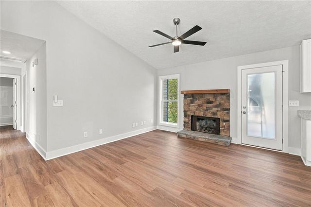 6035 Daffodil Drive, Flowery Branch, GA 30542
