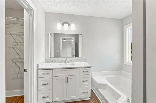 6035 Daffodil Drive, Flowery Branch, GA 30542