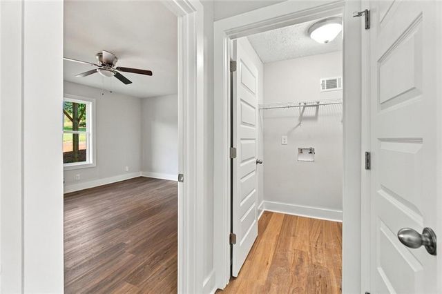 6035 Daffodil Drive, Flowery Branch, GA 30542