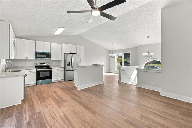 6035 Daffodil Drive, Flowery Branch, GA 30542