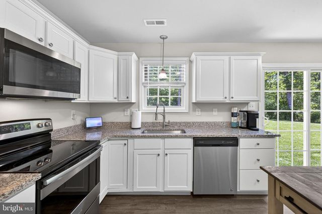 331 MOUNT VISTA TRL, Harpers Ferry, WV 25425