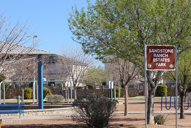 5616 JIM CASTANEDA Drive, El Paso, TX 79934