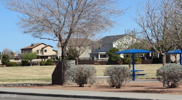 5616 JIM CASTANEDA Drive, El Paso, TX 79934