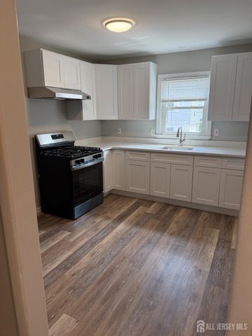 205 Benjamin Avenue B, Iselin, NJ 08830