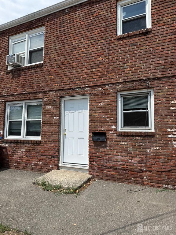 205 Benjamin Avenue B, Iselin, NJ 08830