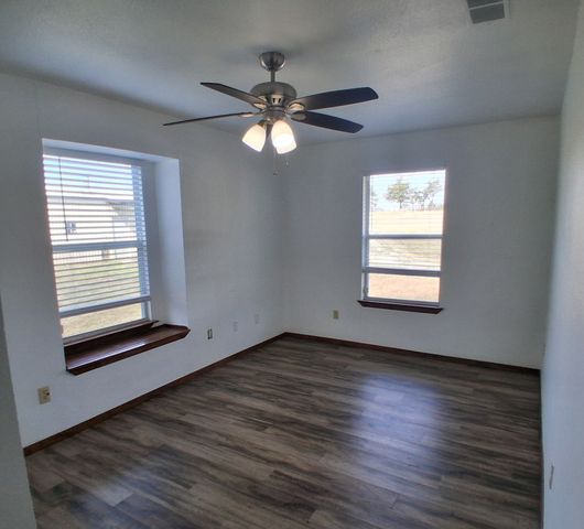 3836 Rs County Road 1605, Lone Oak, TX 75453