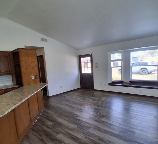 3836 Rs County Road 1605, Lone Oak, TX 75453