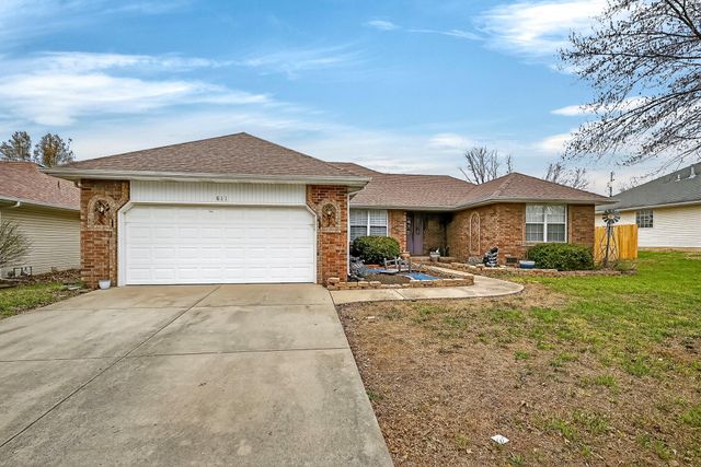 611 W Coventry Street, Nixa, MO 65714