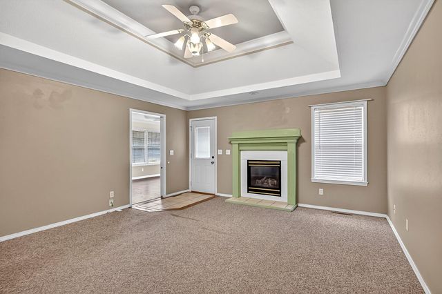 611 W Coventry Street, Nixa, MO 65714