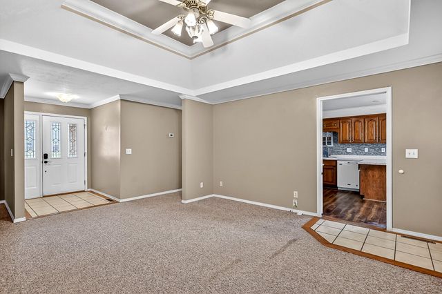 611 W Coventry Street, Nixa, MO 65714