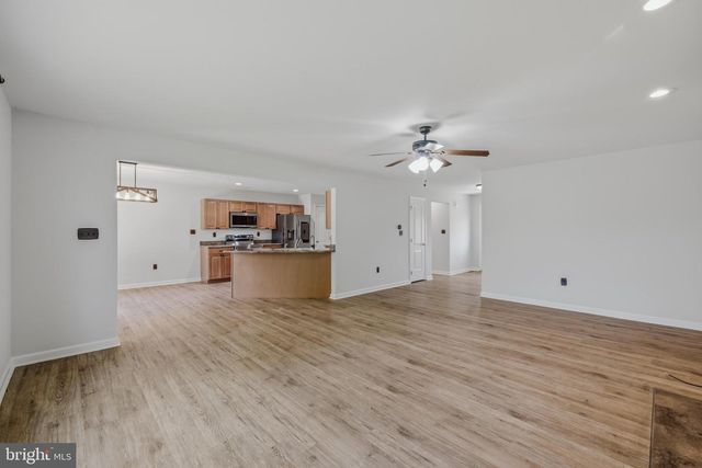 80 MERKABA WAY, Martinsburg, WV 25404