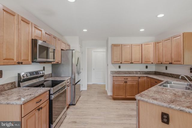 80 MERKABA WAY, Martinsburg, WV 25404