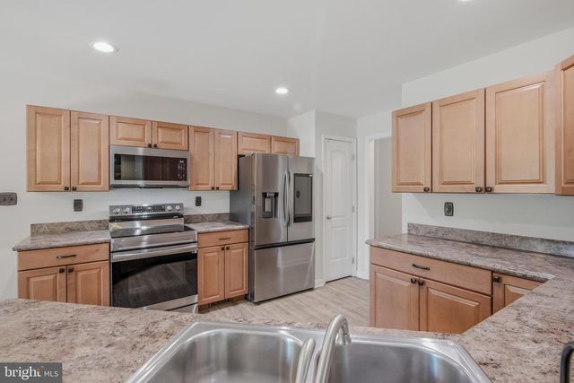 80 MERKABA WAY, Martinsburg, WV 25404
