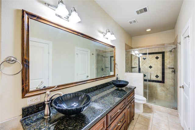 5813 Washington Avenue B, Houston, TX 77007