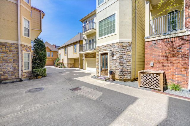 5813 Washington Avenue B, Houston, TX 77007