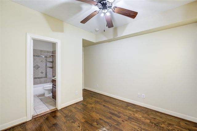 5813 Washington Avenue B, Houston, TX 77007