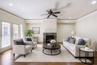 5813 Washington Avenue B, Houston, TX 77007