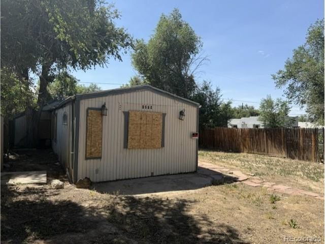 1275 Iola St, Aurora, CO 80010
