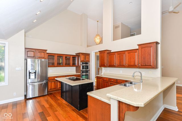 6610 Royal Oakland Drive, Indianapolis, IN 46236