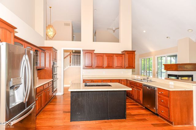 6610 Royal Oakland Drive, Indianapolis, IN 46236