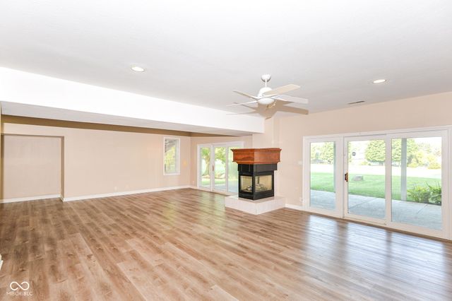 6610 Royal Oakland Drive, Indianapolis, IN 46236