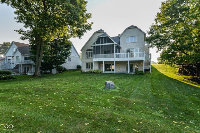 6610 Royal Oakland Drive, Indianapolis, IN 46236