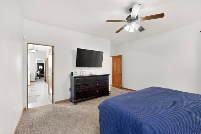 44 Vista Encantada Drive, Edgewood, NM 87015