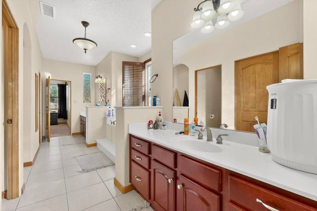 44 Vista Encantada Drive, Edgewood, NM 87015