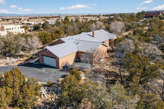 44 Vista Encantada Drive, Edgewood, NM 87015