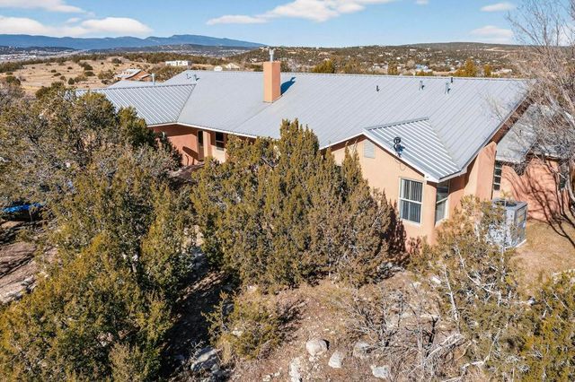 44 Vista Encantada Drive, Edgewood, NM 87015