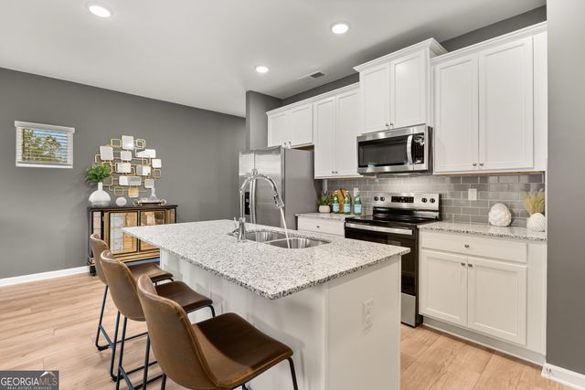 272 Epping Street 19, Stockbridge, GA 30281