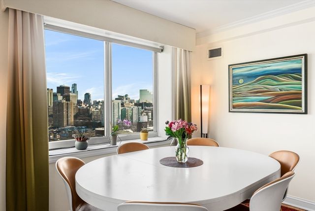 8 Museum Way 2304, Cambridge, MA 02141