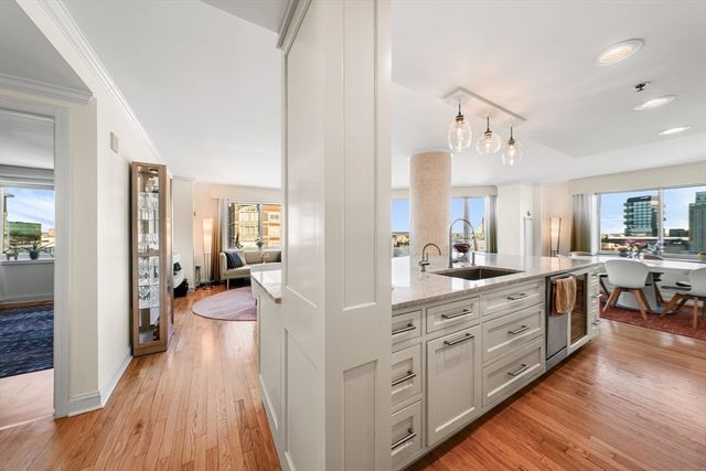 8 Museum Way 2304, Cambridge, MA 02141